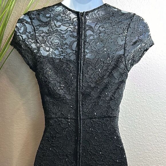 #243 La Scala Beautiful black lace with sequence, special occasion dress M - Picture 8 of 12